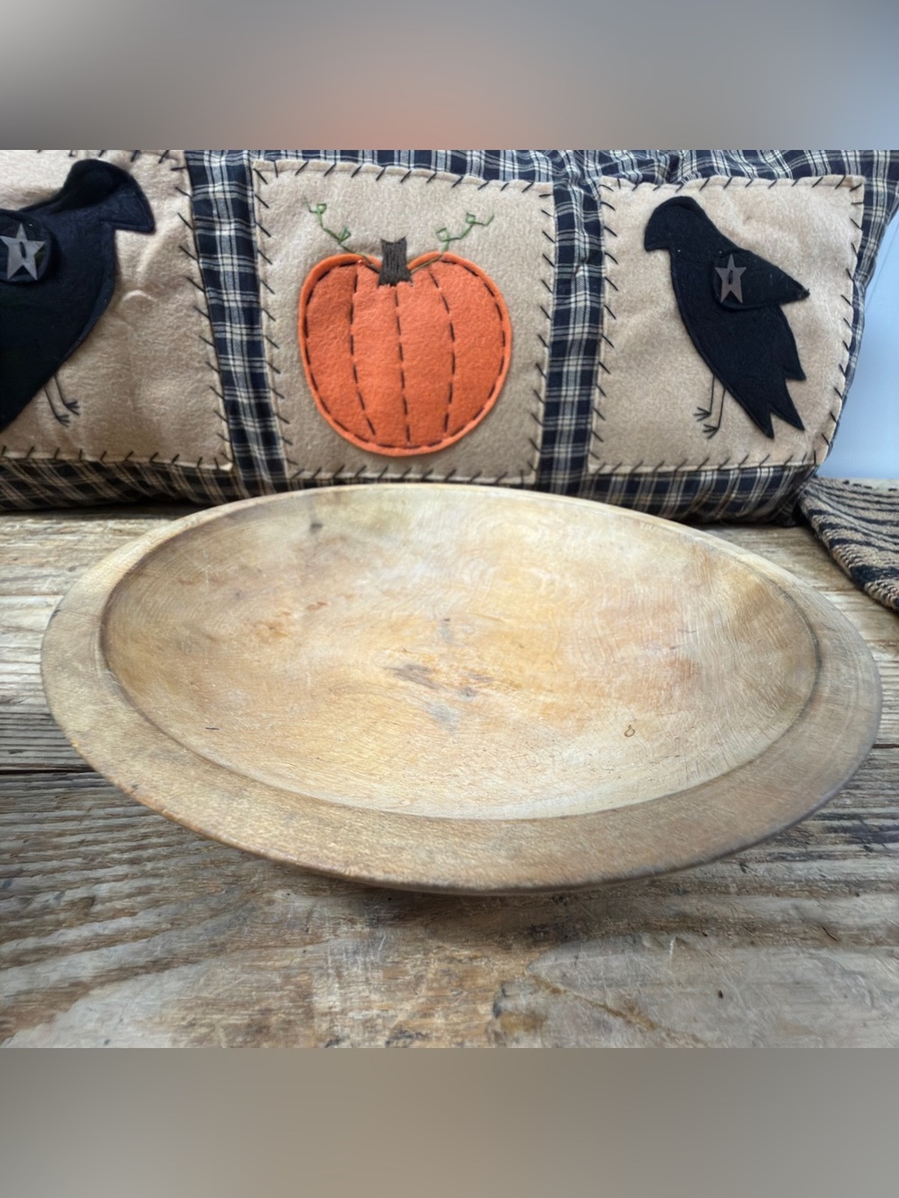 Munising Wooden bowl early American Farmhouse Primitive